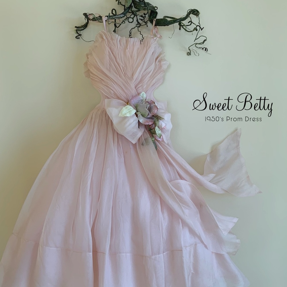 SWEET BETTY 1950’s Prom dress